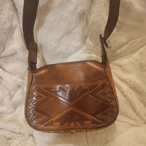 Vintage shoulder bag